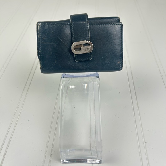 Gucci Black Leather Key Ring Wallet with Buckle - Picture 2 of 11